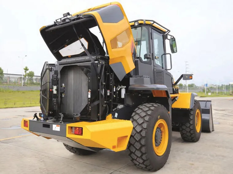 Cargador LiuGong 835H MAX cargando material en una cantera
