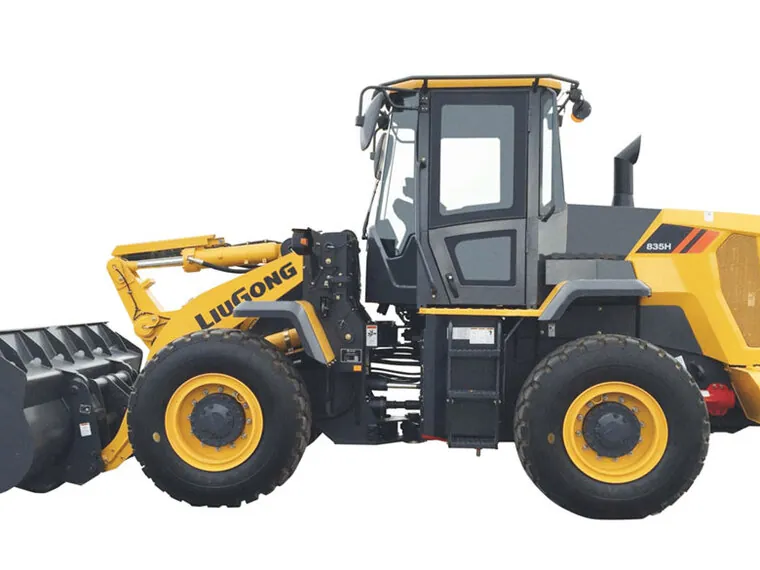 Cargador LiuGong 835H MAX en operación con el cucharón elevado