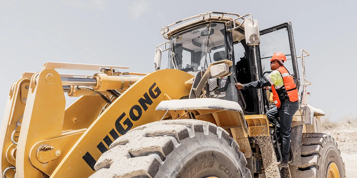Cargador frontal LiuGong 890H — vista 3 del equipo